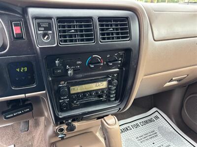 2000 Toyota Tacoma   - Photo 10 - Sacramento, CA 95821