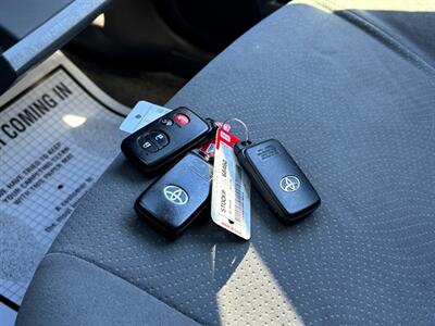 2010 Toyota Prius II   - Photo 16 - Sacramento, CA 95821