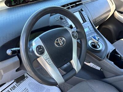 2010 Toyota Prius II   - Photo 12 - Sacramento, CA 95821