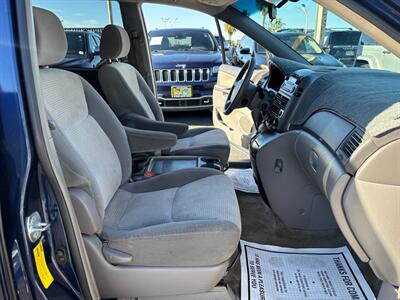 2007 Toyota Sienna LE 7-Passenger - Photo 14 - Sacramento, CA 95821