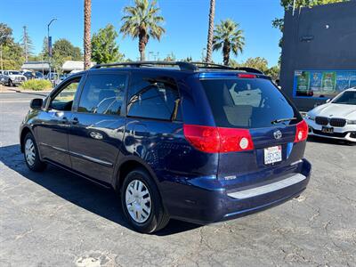 2007 Toyota Sienna LE 7-Passenger - Photo 7 - Sacramento, CA 95821