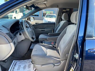 2007 Toyota Sienna LE 7-Passenger - Photo 10 - Sacramento, CA 95821