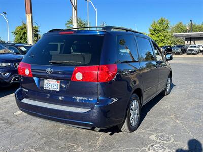 2007 Toyota Sienna LE 7-Passenger - Photo 3 - Sacramento, CA 95821