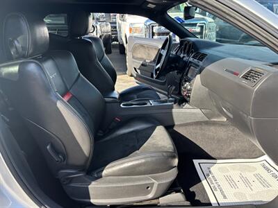 2009 Dodge Challenger SRT8   - Photo 10 - Sacramento, CA 95821