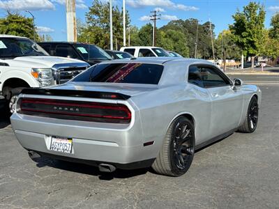 2009 Dodge Challenger SRT8   - Photo 3 - Sacramento, CA 95821