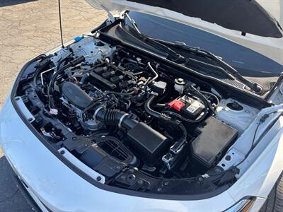 2024 Honda Civic Touring   - Photo 26 - Sacramento, CA 95821