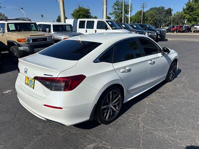 2024 Honda Civic Touring   - Photo 4 - Sacramento, CA 95821