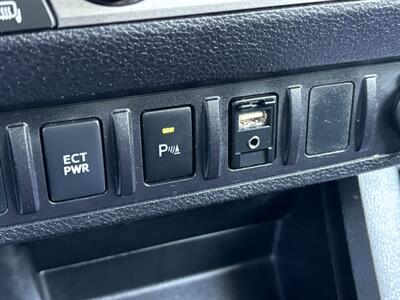 2016 Toyota Tacoma SR5 V6   - Photo 18 - Sacramento, CA 95821