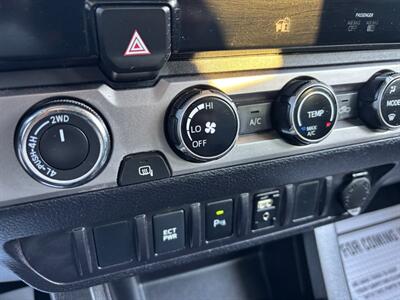 2016 Toyota Tacoma SR5 V6   - Photo 17 - Sacramento, CA 95821