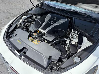 2017 INFINITI Q60 Red Sport 400   - Photo 25 - Sacramento, CA 95821