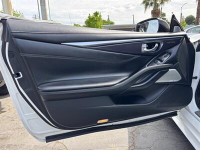 2017 INFINITI Q60 Red Sport 400   - Photo 15 - Sacramento, CA 95821