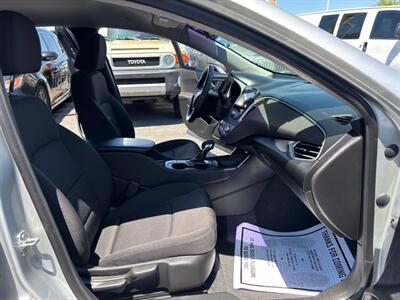 2021 Chevrolet Malibu LS   - Photo 12 - Sacramento, CA 95821