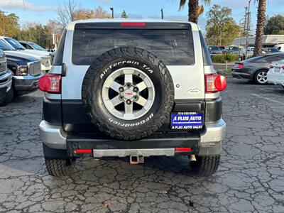 2007 Toyota FJ Cruiser   - Photo 3 - Sacramento, CA 95821