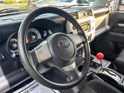 2007 Toyota FJ Cruiser   - Photo 13 - Sacramento, CA 95821