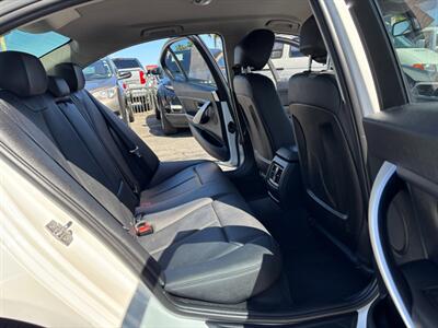 2014 BMW 320i   - Photo 13 - Sacramento, CA 95821