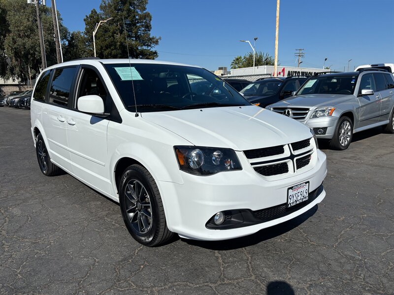 2017 Dodge Grand Caravan GT   - Photo 1 - Sacramento, CA 95821