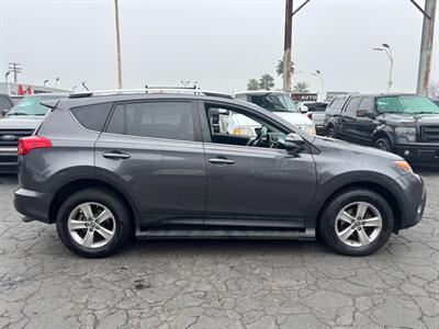 2015 Toyota RAV4 XLE   - Photo 2 - Sacramento, CA 95821