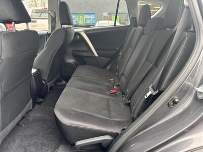 2015 Toyota RAV4 XLE   - Photo 9 - Sacramento, CA 95821