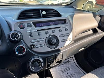 2013 Honda Fit   - Photo 16 - Sacramento, CA 95821