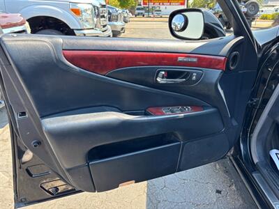 2008 Lexus LS   - Photo 12 - Sacramento, CA 95821