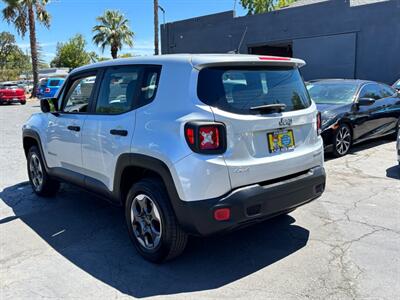 2015 Jeep Renegade Sport   - Photo 4 - Sacramento, CA 95821