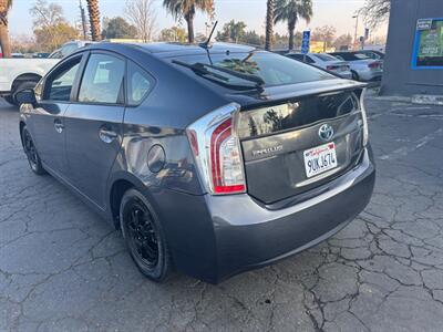 2013 Toyota Prius Four   - Photo 4 - Sacramento, CA 95821