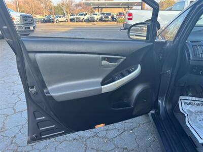 2013 Toyota Prius Four   - Photo 12 - Sacramento, CA 95821