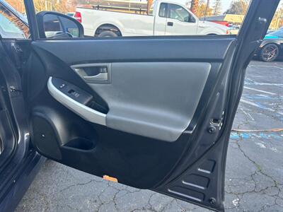2013 Toyota Prius Four   - Photo 11 - Sacramento, CA 95821