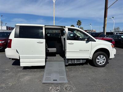 2010 Dodge Grand Caravan SE   - Photo 1 - Sacramento, CA 95821