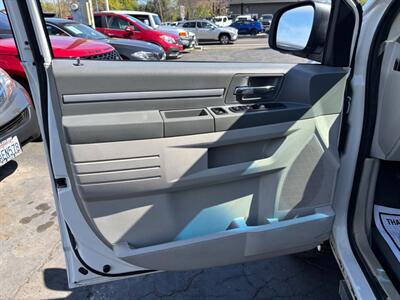 2010 Dodge Grand Caravan SE   - Photo 14 - Sacramento, CA 95821