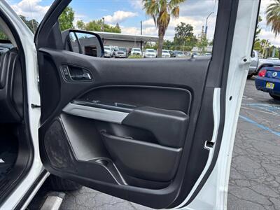 2019 Chevrolet Colorado LT   - Photo 14 - Sacramento, CA 95821
