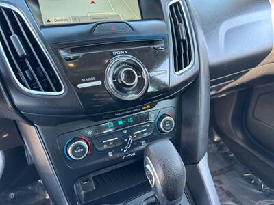 2018 Ford Focus SEL   - Photo 18 - Sacramento, CA 95821