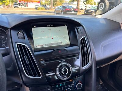 2018 Ford Focus SEL   - Photo 16 - Sacramento, CA 95821