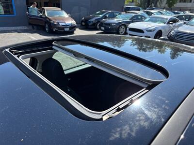 2018 Ford Focus SEL   - Photo 15 - Sacramento, CA 95821
