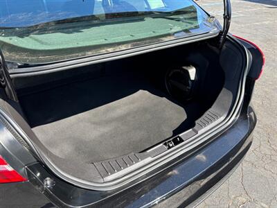 2018 Ford Focus SEL   - Photo 9 - Sacramento, CA 95821