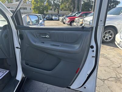 2004 Honda Odyssey EX-L   - Photo 12 - Sacramento, CA 95821