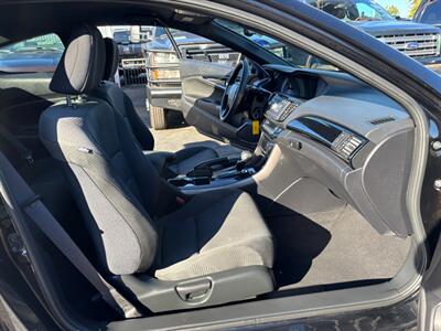 2017 Honda Accord LX-S   - Photo 8 - Sacramento, CA 95821