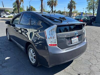 2010 Toyota Prius III   - Photo 5 - Sacramento, CA 95821