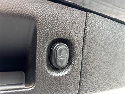 2015 Cadillac Escalade Premium   - Photo 15 - Sacramento, CA 95821