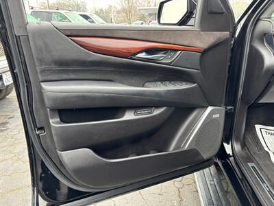 2015 Cadillac Escalade Premium   - Photo 16 - Sacramento, CA 95821