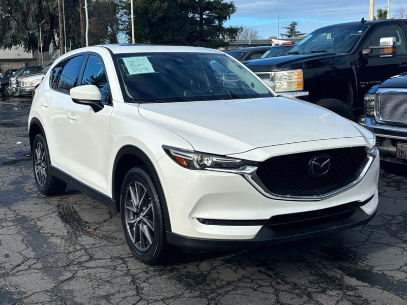 2018 Mazda CX-5 Grand Touring's photo