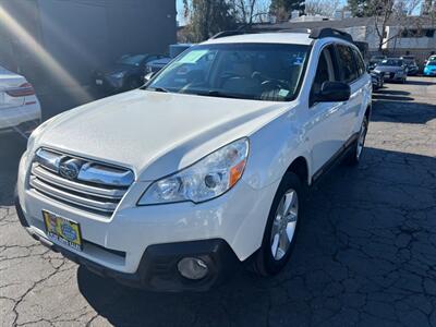2014 Subaru Outback 2.5i - Photo 5 - Sacramento, CA 95821