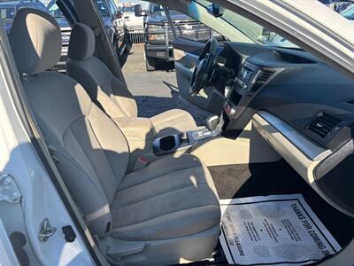 2014 Subaru Outback 2.5i - Photo 9 - Sacramento, CA 95821