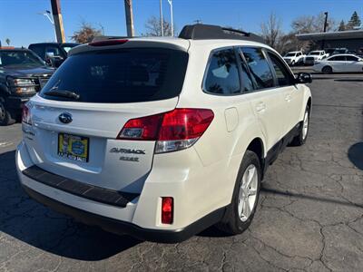 2014 Subaru Outback 2.5i - Photo 2 - Sacramento, CA 95821