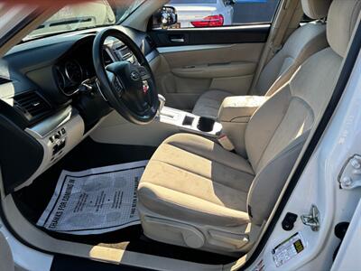 2014 Subaru Outback 2.5i - Photo 6 - Sacramento, CA 95821