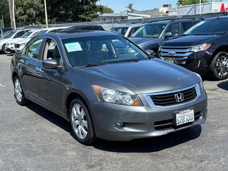 2008 Honda Accord EX-L V6 w/Navi - Photo 1 - Sacramento, CA 95821
