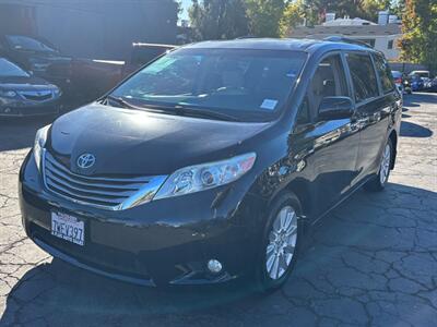 2017 Toyota Sienna XLE 7-Passenger - Photo 6 - Sacramento, CA 95821