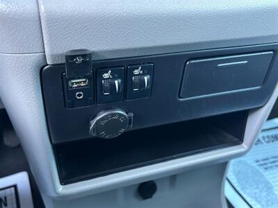2017 Toyota Sienna XLE 7-Passenger - Photo 23 - Sacramento, CA 95821