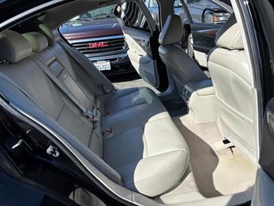 2015 INFINITI Q50 Premium   - Photo 9 - Sacramento, CA 95821