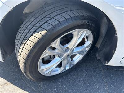 2012 Ford Fusion SE   - Photo 14 - Sacramento, CA 95821